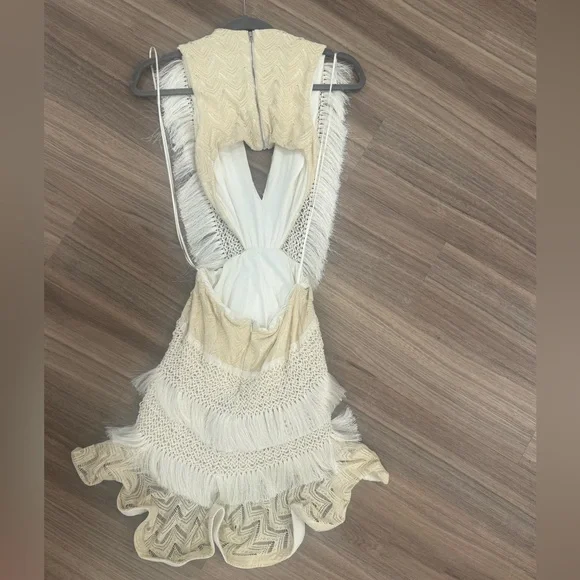 PATBO X ALESSANDRA PLUNGE FRINGE TRIM MINI DRESS CREAM SIZE US 4 / BRA 36 - Picture 4 of 5